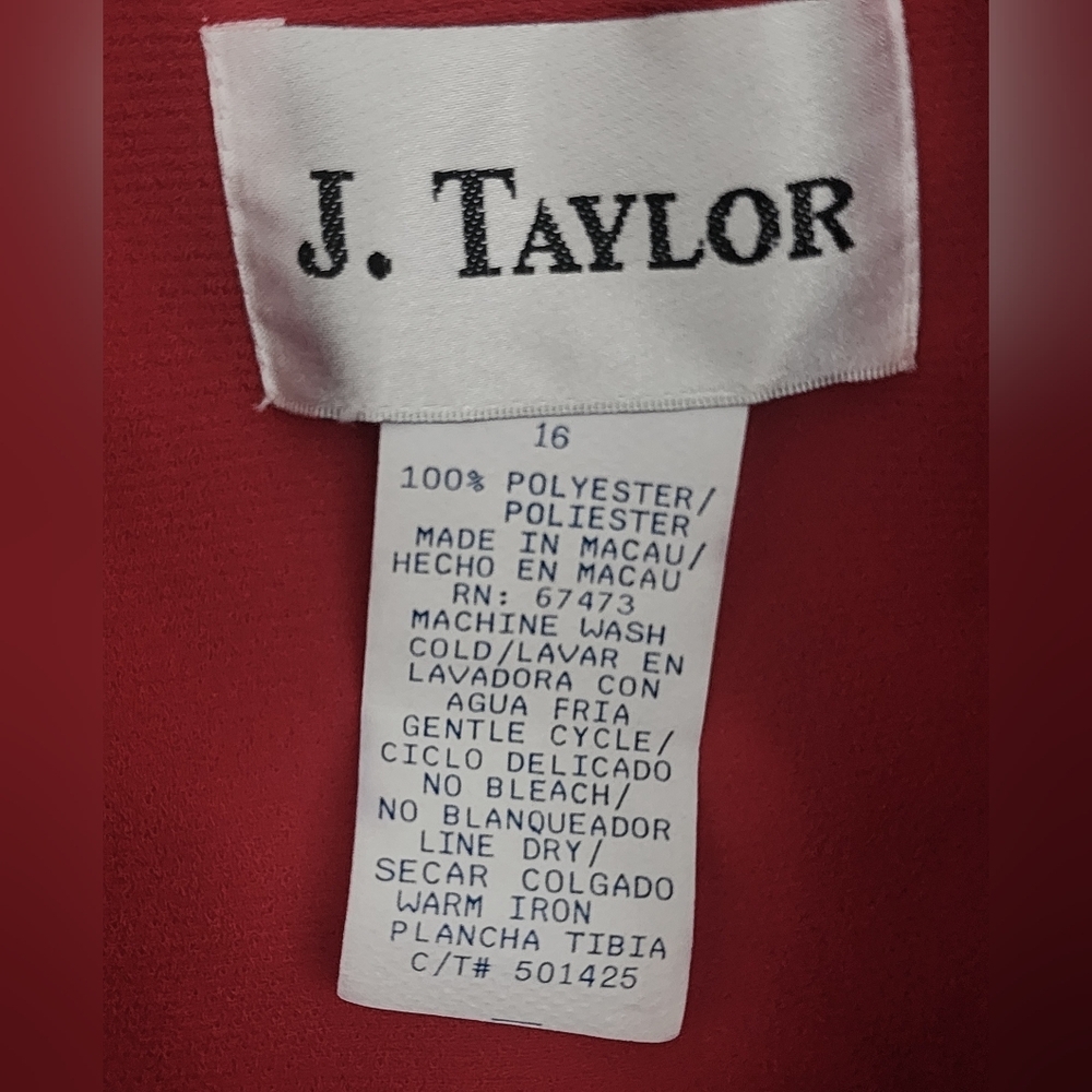J. Taylor Red Sheath Dress W Black Velvet Collar & Buttons Long Sleeve Sz 16 NWT - Picture 7 of 11